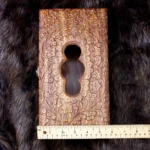 The Artisan Heritage Rosewood Gallery – Hand-Carved Floral Tissue Box