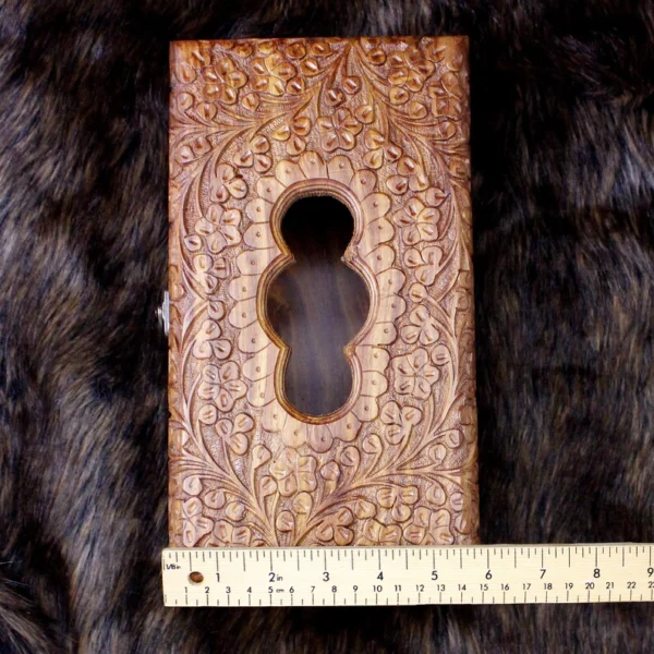 The Artisan Heritage Rosewood Gallery – Hand-Carved Floral Tissue Box