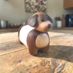 The Artisan Puppy Sentinel – Handcrafted Vertical Wood Roll Organizer