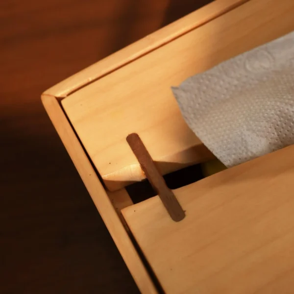 The Nordic Artisan Sentinel – Handcrafted Solid Maple Tissue Gallery